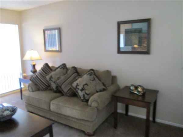 Villa Hemet - Photo 3 of 7