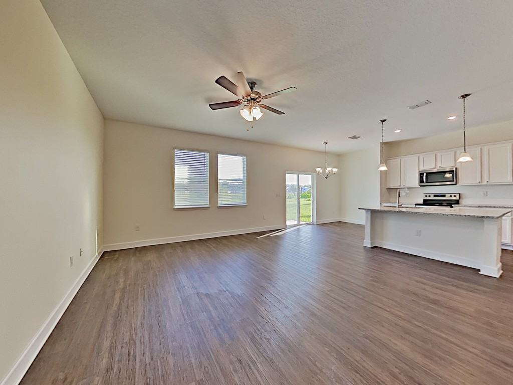 33811 Night Lily Dr - Photo 3 of 14