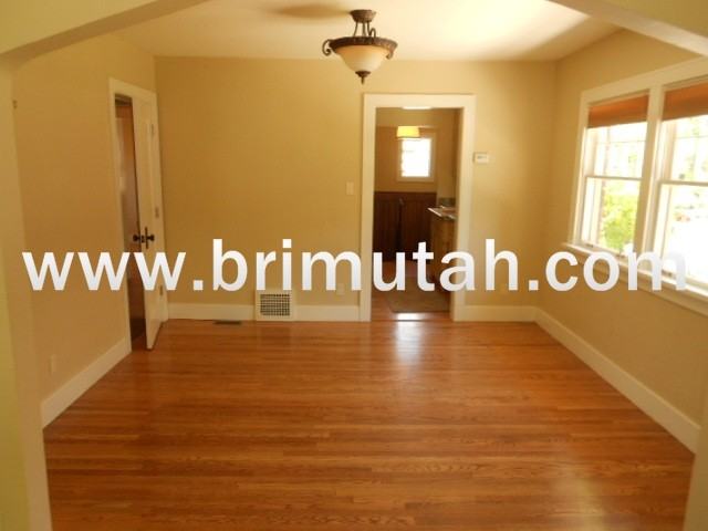 1341 E Kensington Ave #1 - Photo 7 of 34