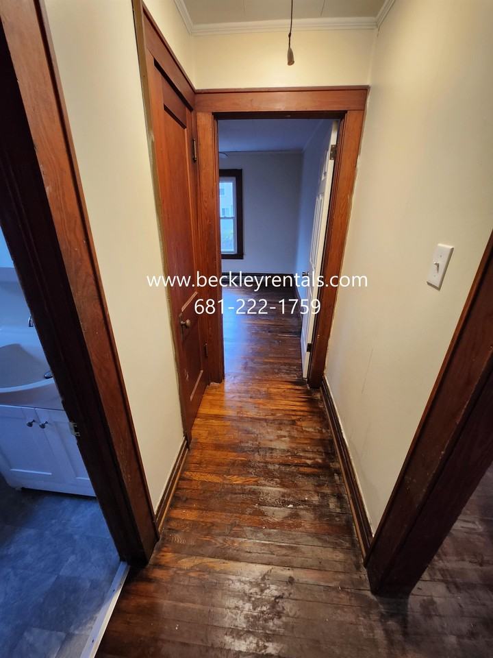 105 Mercer St #1 - Photo 3 of 20