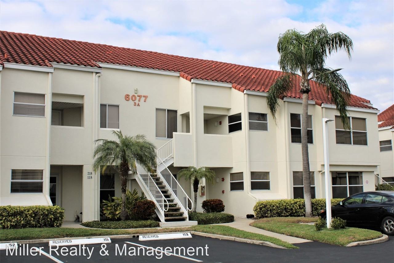 6077 Bahia Del Mar Blvd - Photo 2 of 20