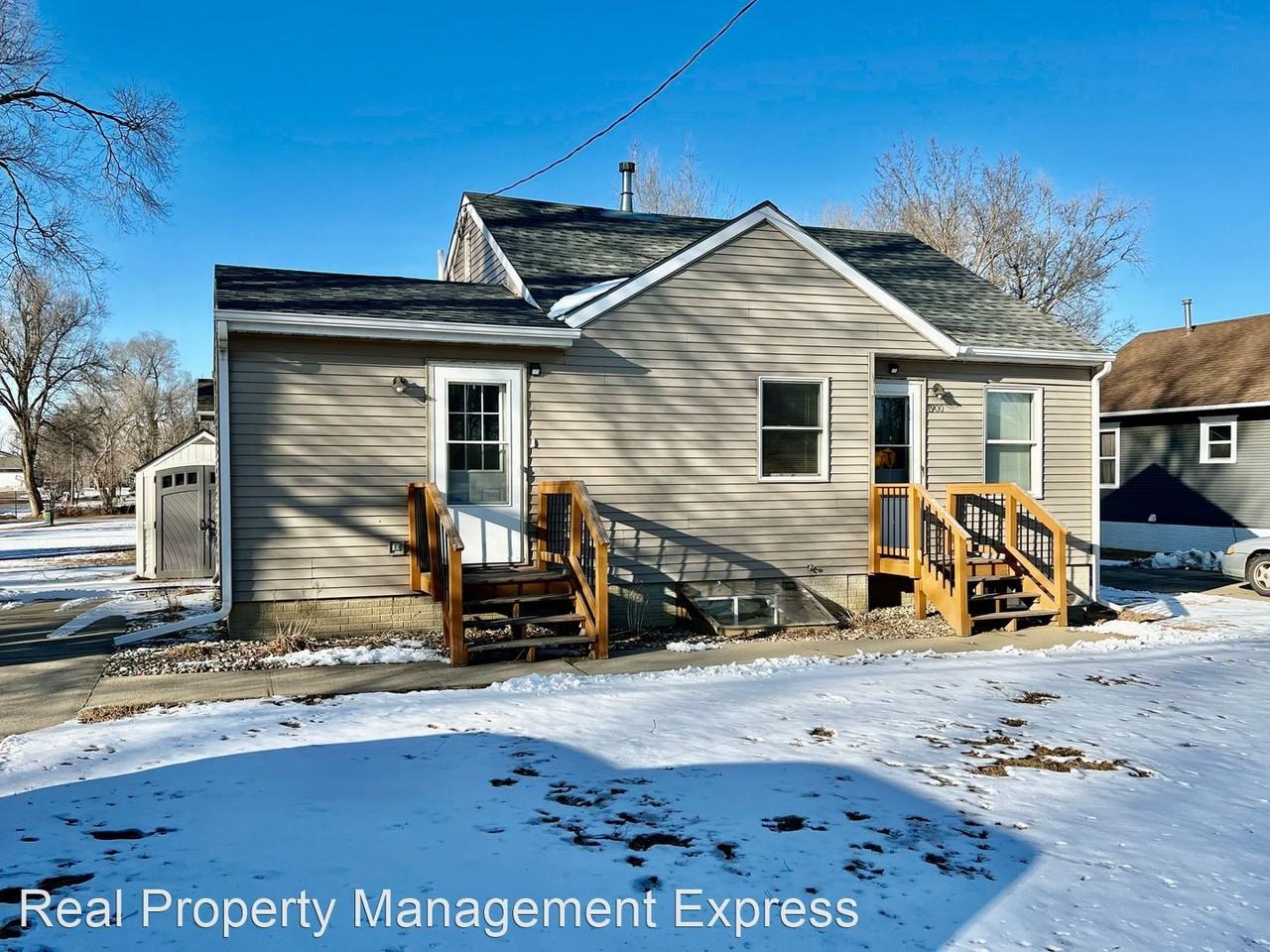 1900 E 31st St N - Photo 3 of 18