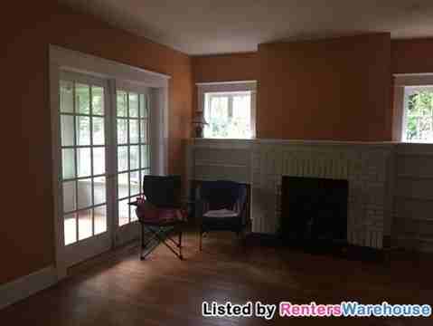 338 Winston Ave - Photo 3 of 15