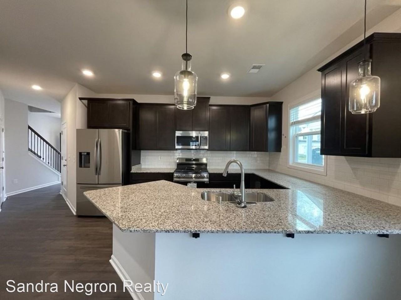 4028 Thimbleberry Dr - Photo 2 of 22