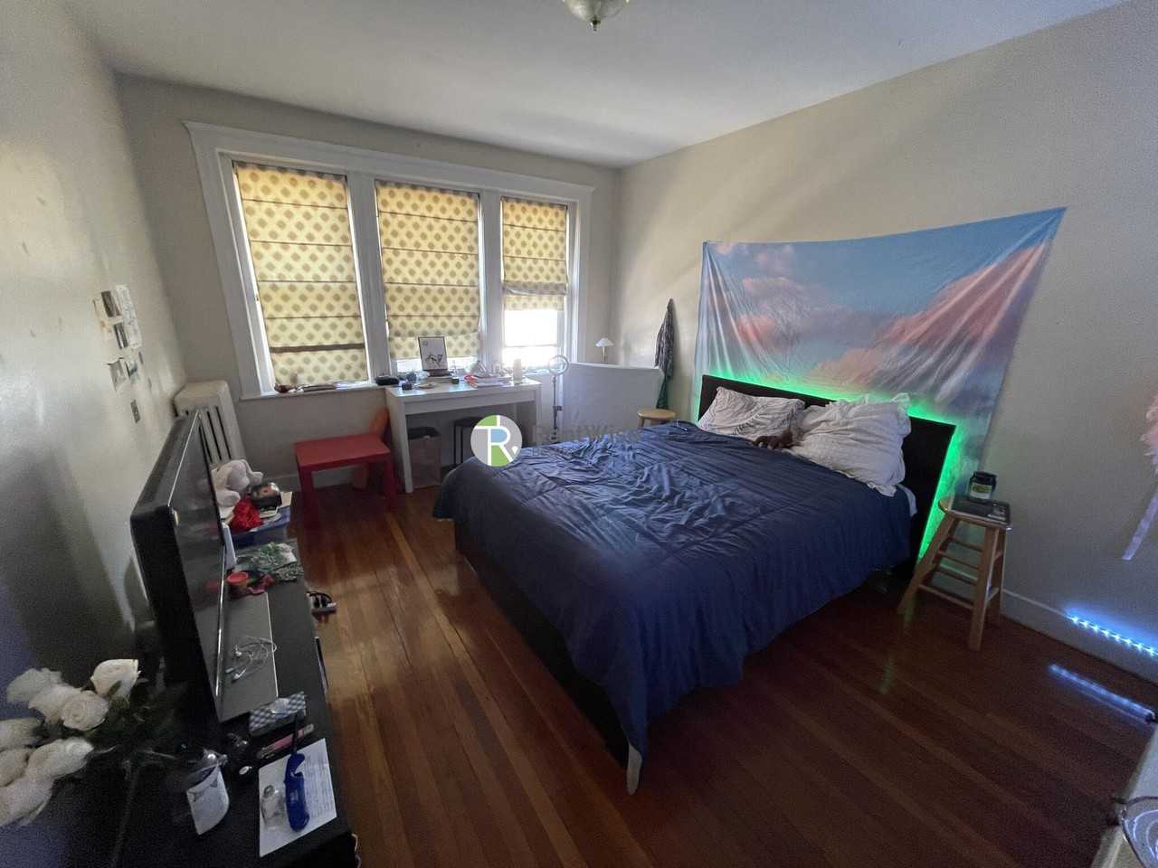 51 Linden St #6 - Photo 2 of 11