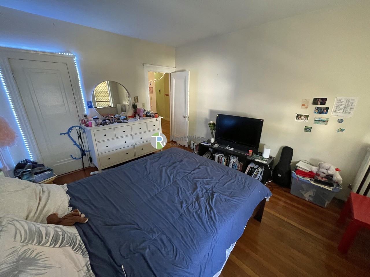 51 Linden St #6 - Photo 3 of 11