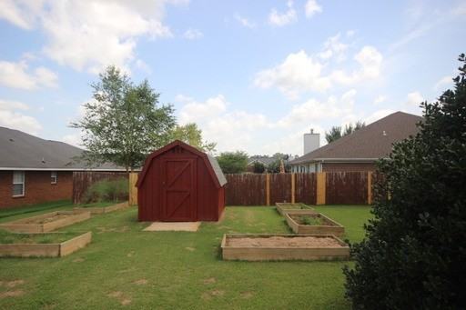 102 Wilbeth Ct SW - Photo 3 of 21