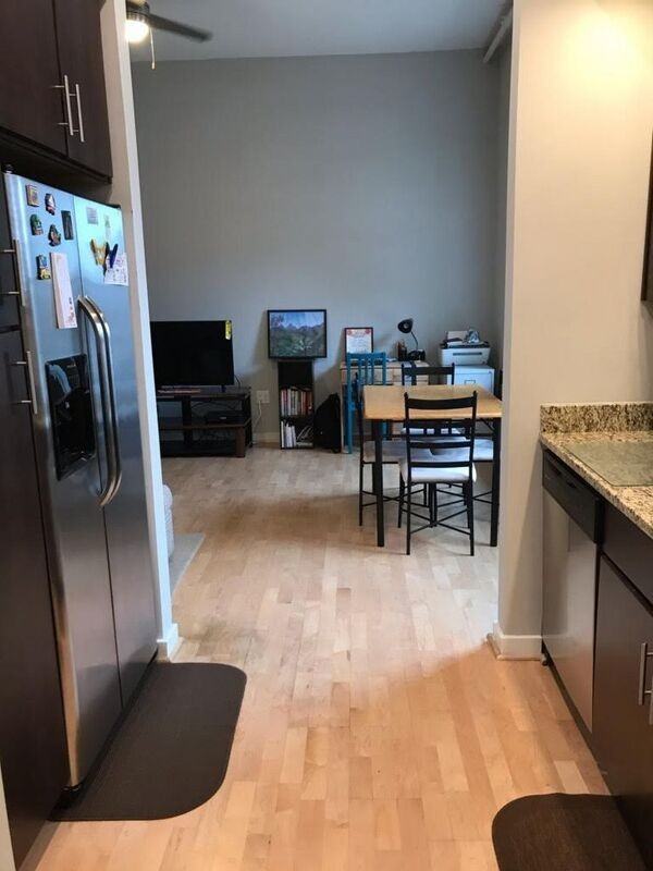 525 E Main St - Photo 3 of 7