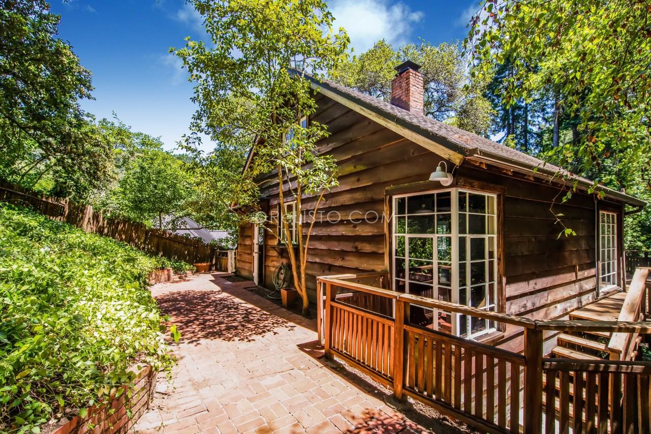 20 Magee Ave - Photo 2 of 24