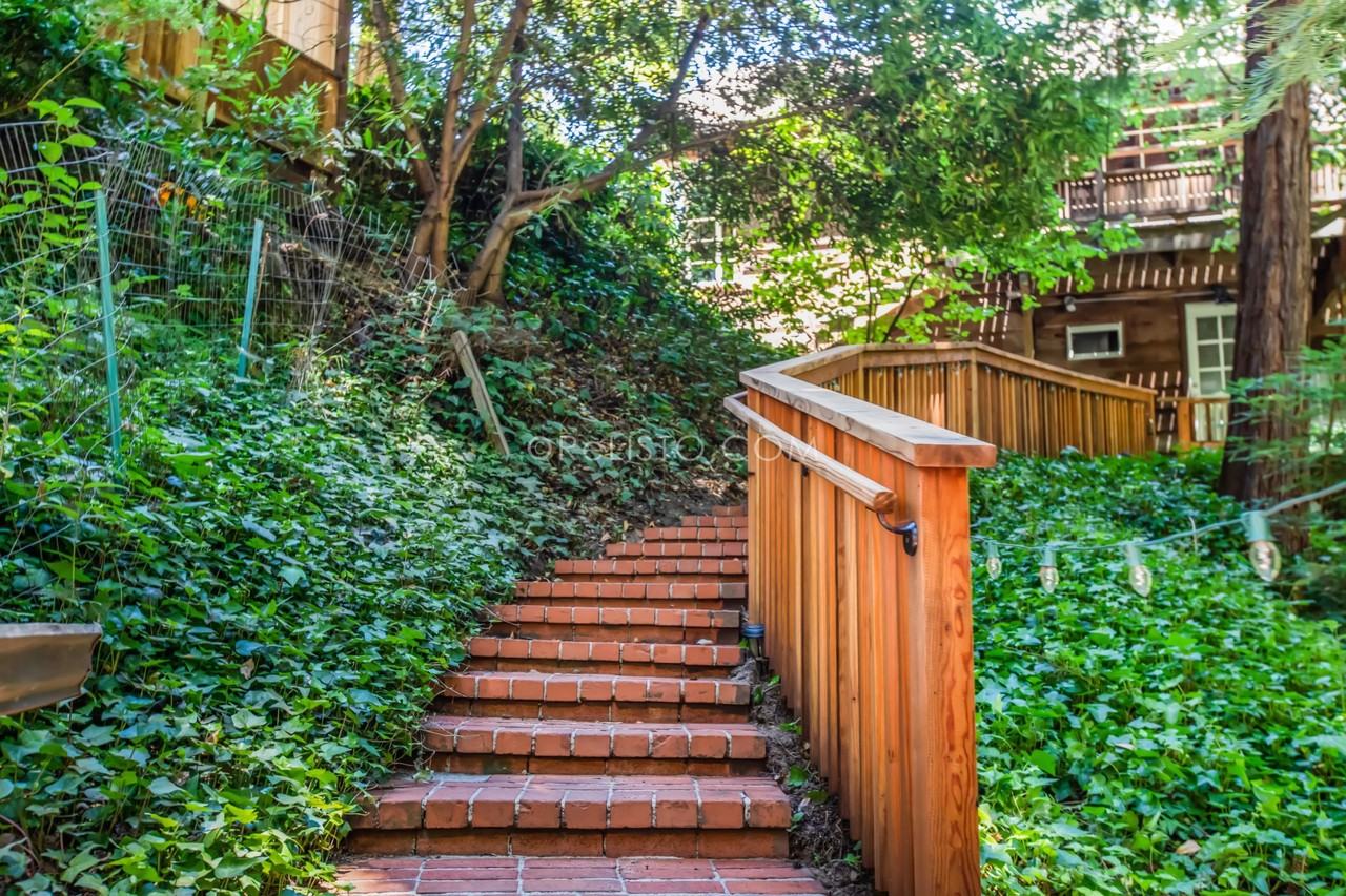 20 Magee Ave - Photo 3 of 24