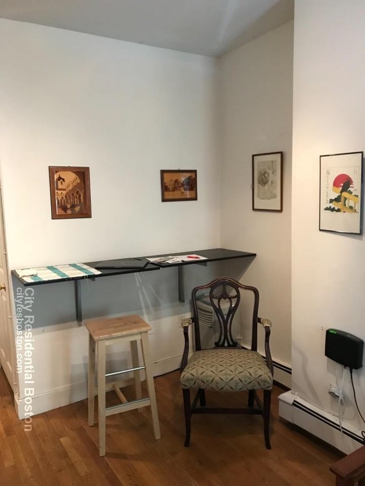 Cunard St #2 - Photo 3 of 17