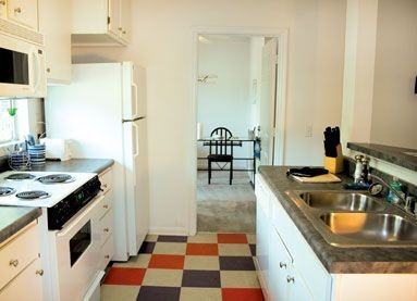 Star Suites - Photo 3 of 11