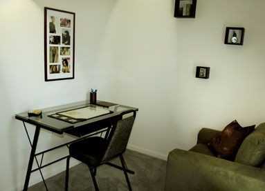 Star Suites - Photo 2 of 11