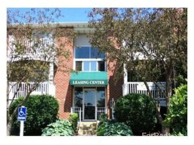 Willowood Garden Apartments - Photo 2 of 24