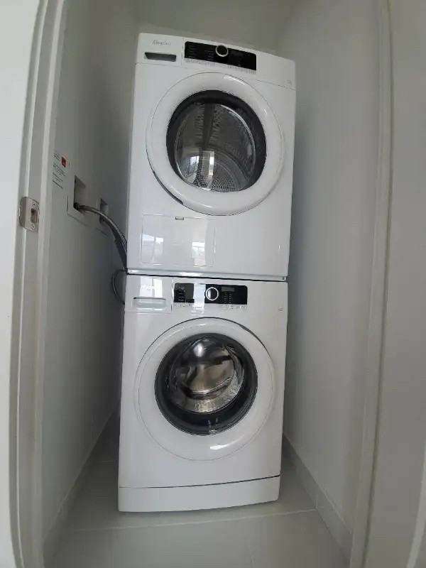 500 Bloor St E - Photo 3 of 9