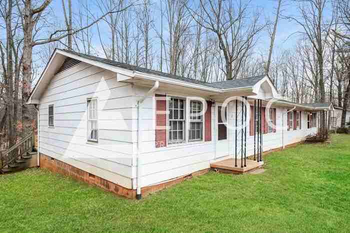 2785 North Carolina 14 #B - Photo 2 of 15