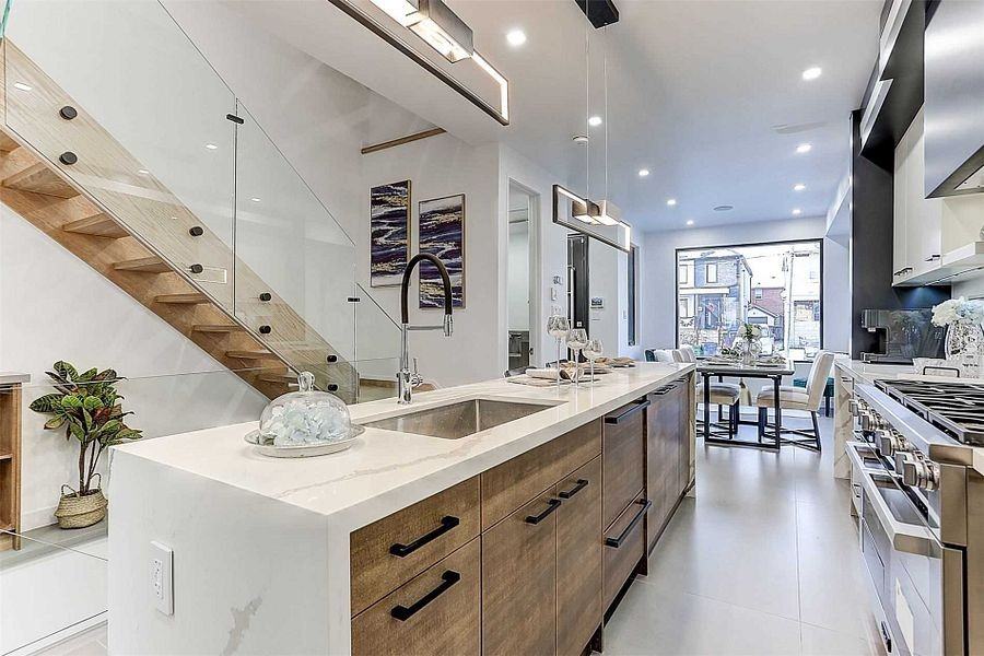 15 Holborne Avenue - Photo 5 of 27