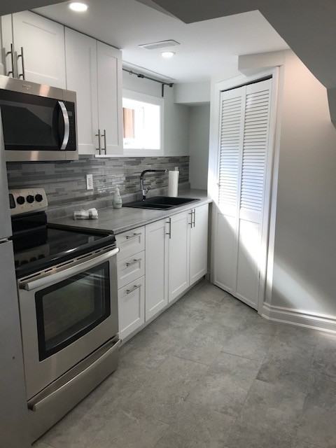 38 Miranda Avenue - Photo 2 of 16