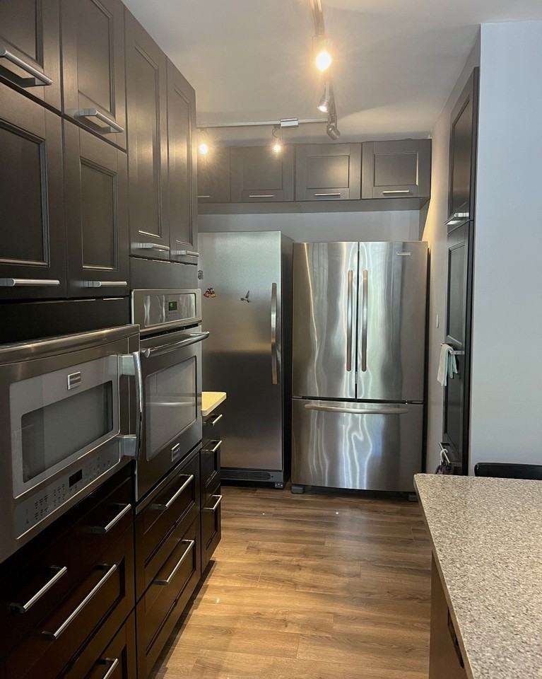 1767 Mathers Avenue - Photo 3 of 10