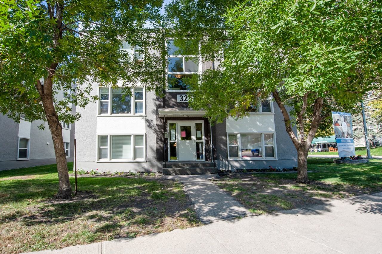 325 Enfield Crescent Apartments 325 Enfield Cres, Winnipeg, MB R2H 1C3 Zumper