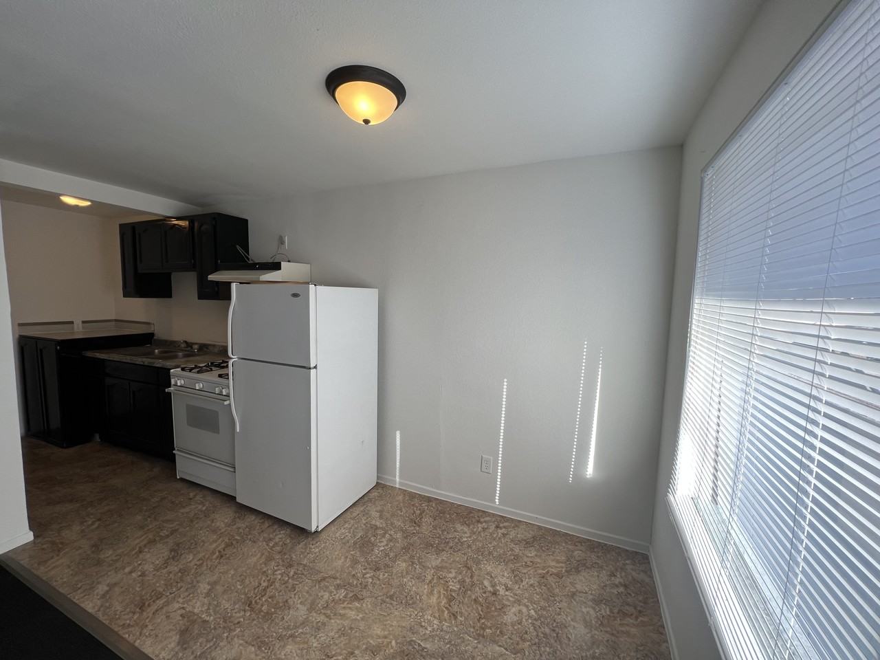 1708 Fairfield Avenue #17 - Photo 3 of 14