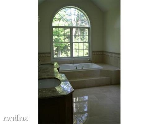 54 Homestead Dr - Photo 3 of 10