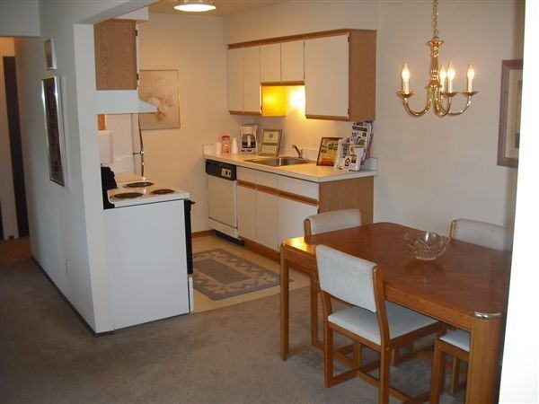 Lighthouse Pointe Apartments 10930 Lighthouse Dr., Belleville, MI