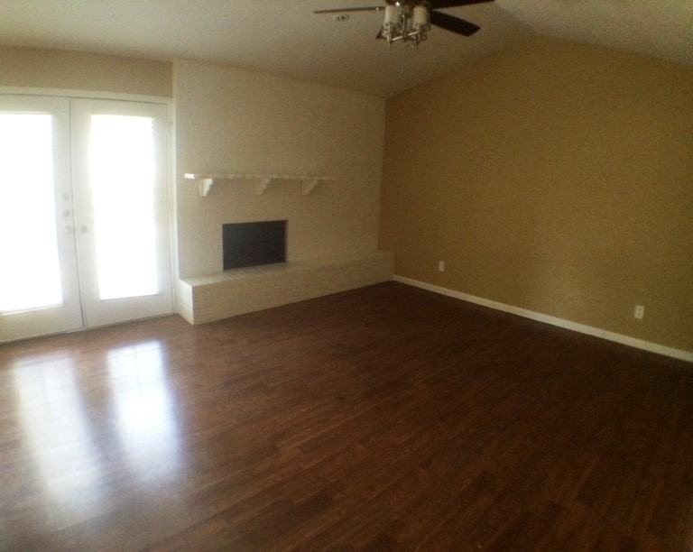 745 Timberoaks Dr - Photo 2 of 13