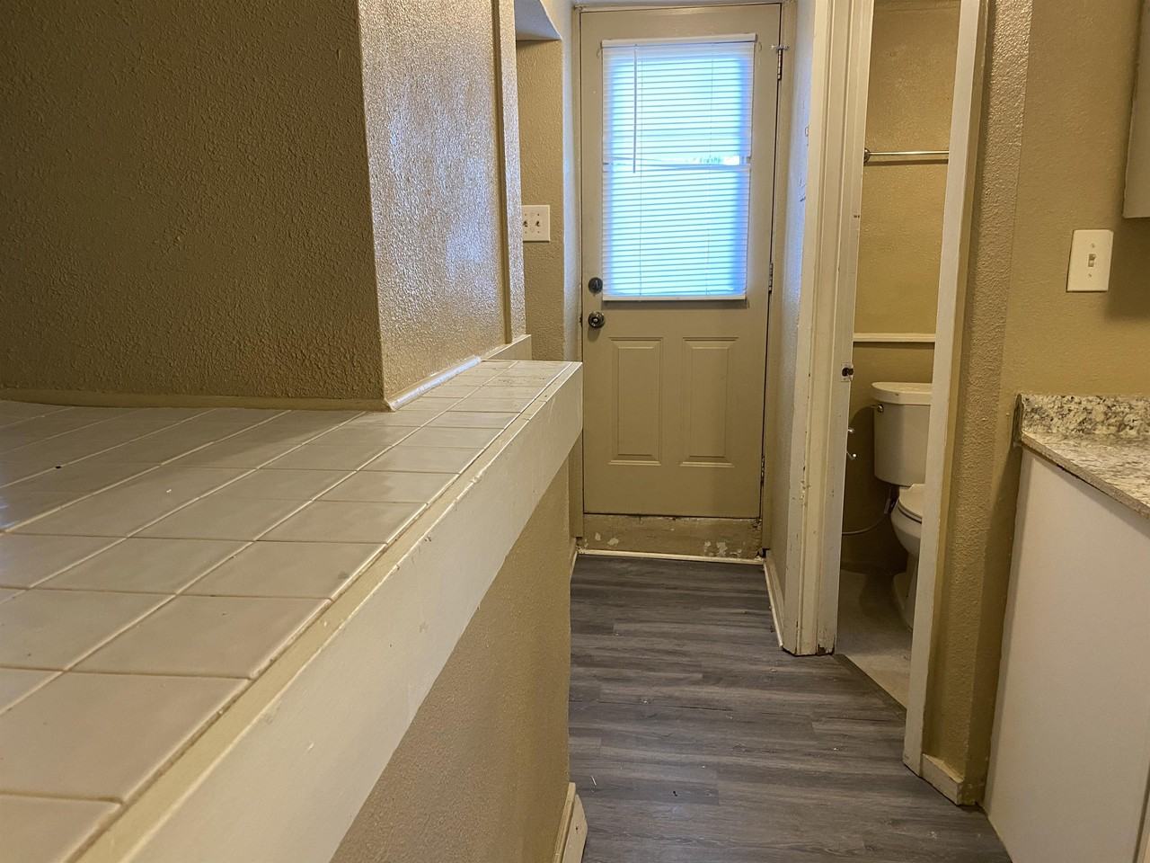 601 Manitou Ave #10 - Photo 4 of 12