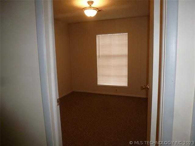 9118 E 48th St - Photo 2 of 13