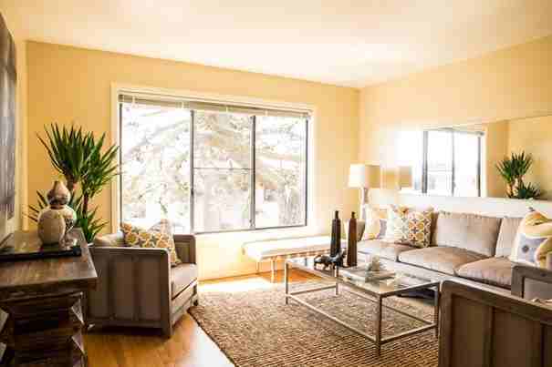 1569 Pershing Drive #C - Photo 2 of 7
