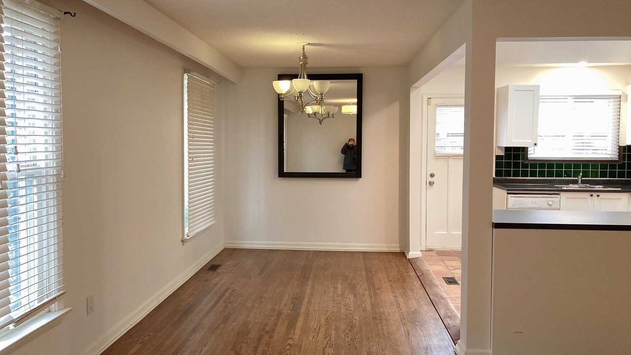 95 Aurora Heights Drive ## - Photo 2 of 6