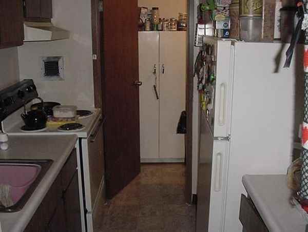 Central Towers Apartments - Photo 2 of 6