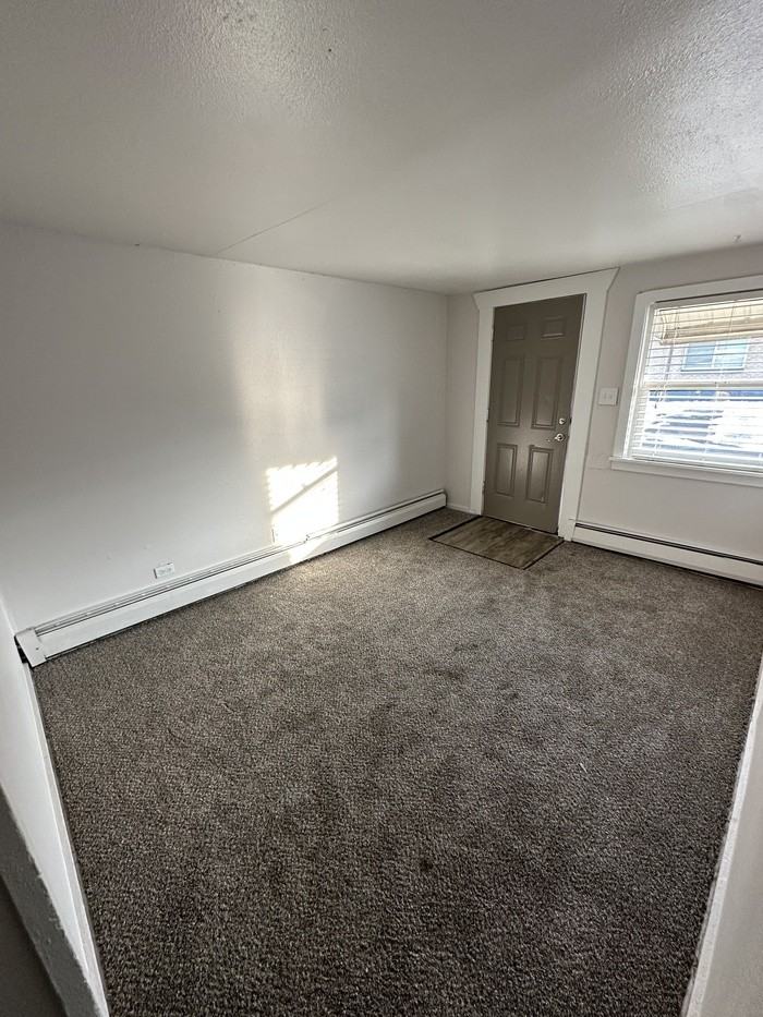 1330 Reed St #3 - Photo 2 of 6