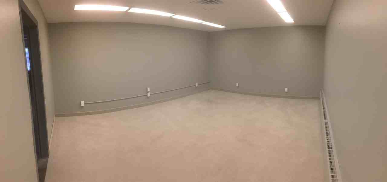 2618 North Moreland Boulevard - Photo 7 of 16