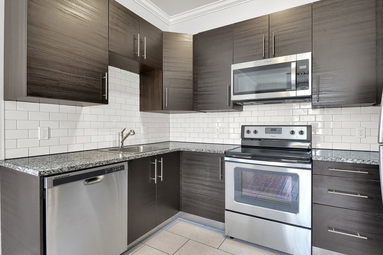 2265 Indiana Ave #2265 - Photo 5 of 15