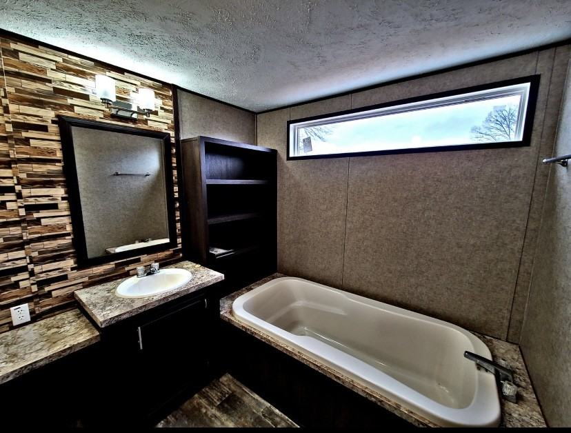 105 High St #1 - Photo 2 of 4