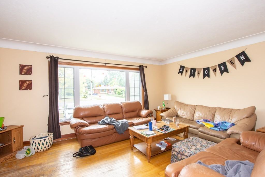 284 Glenridge Avenue - Photo 3 of 18