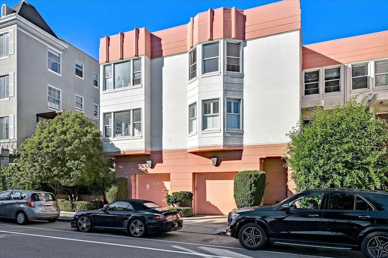 2210 Golden Gate Ave - Photo 2 of 20