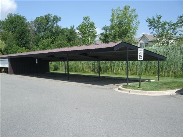 Oakview Square Apartments 50440 Oakview Dr, Chesterfield, MI 48047 Zumper