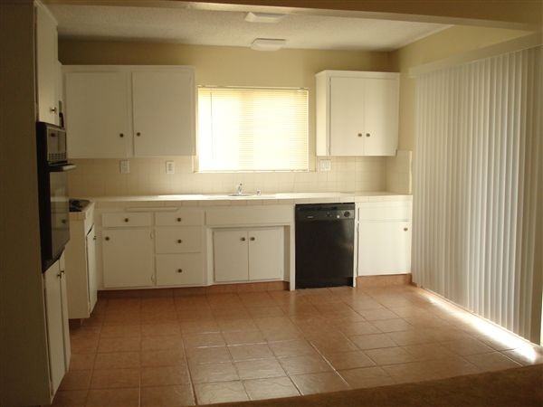 Glenway Gardens - Photo 3 of 4