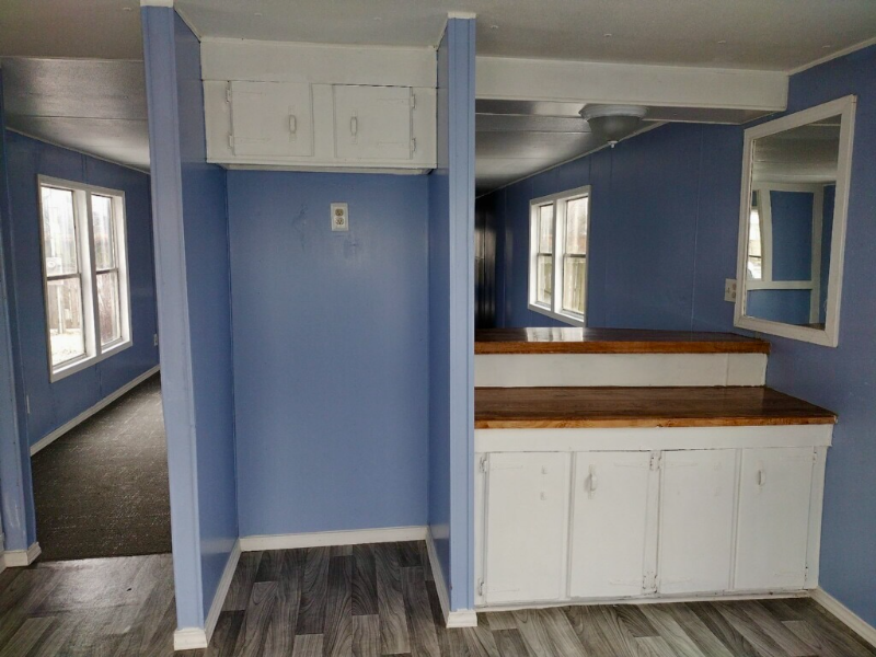 1201 Shaw Rd - Photo 3 of 14