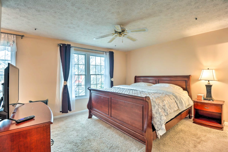 4467 Regalwood Ter - Photo 2 of 10