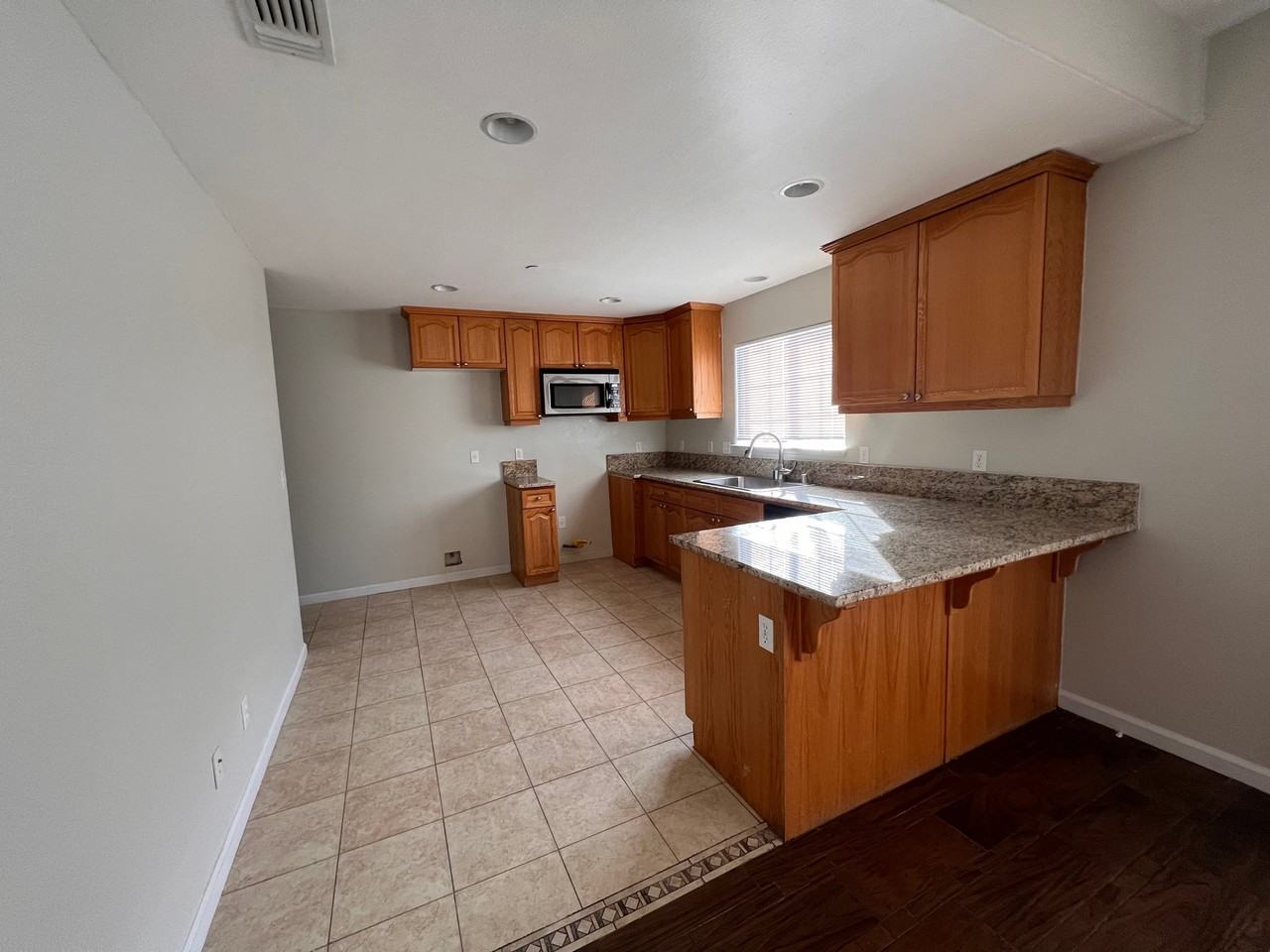 415 Hetherington Cir #1 - Photo 6 of 19