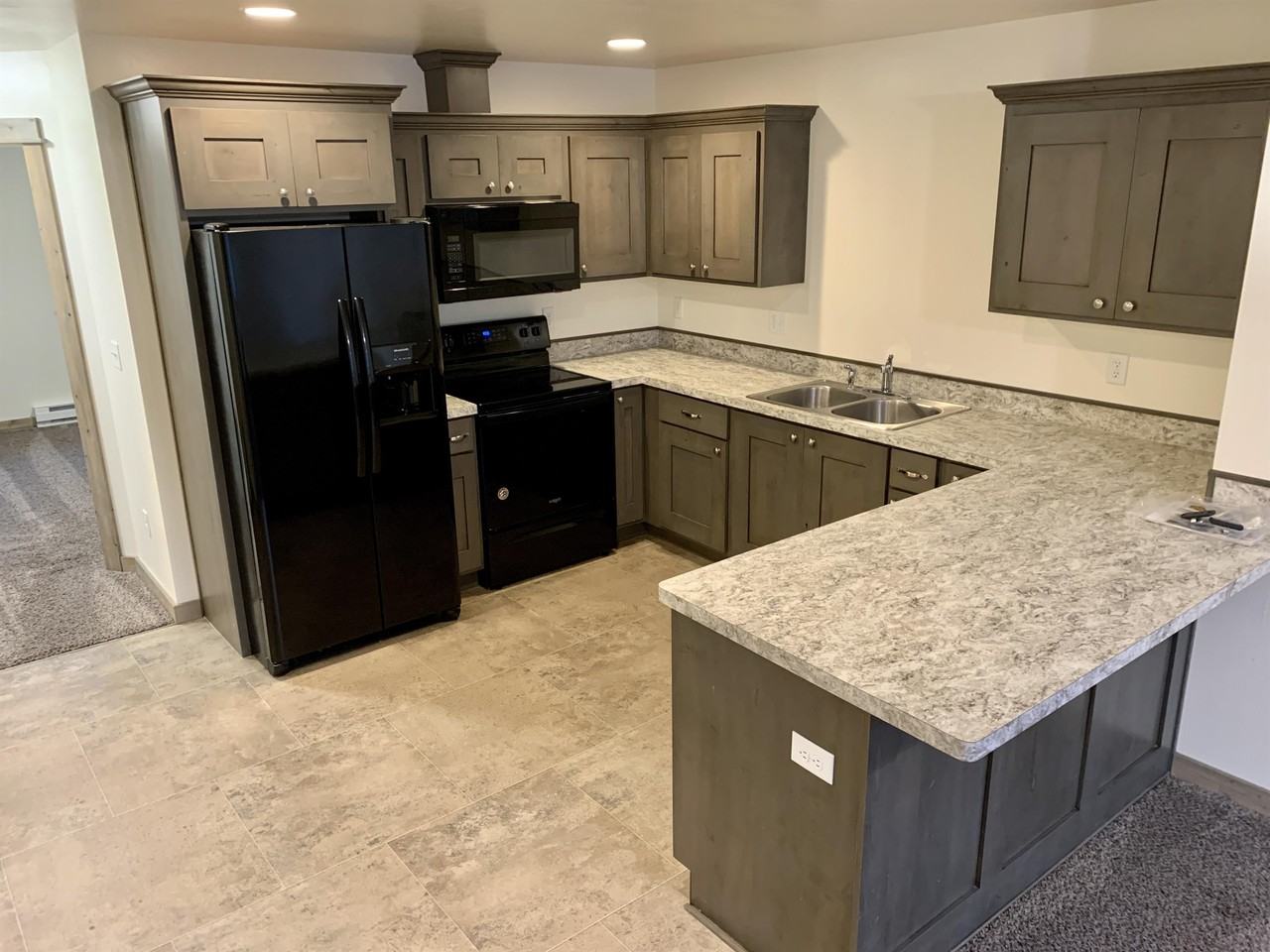 1910 Cannon St #4 - Photo 6 of 19