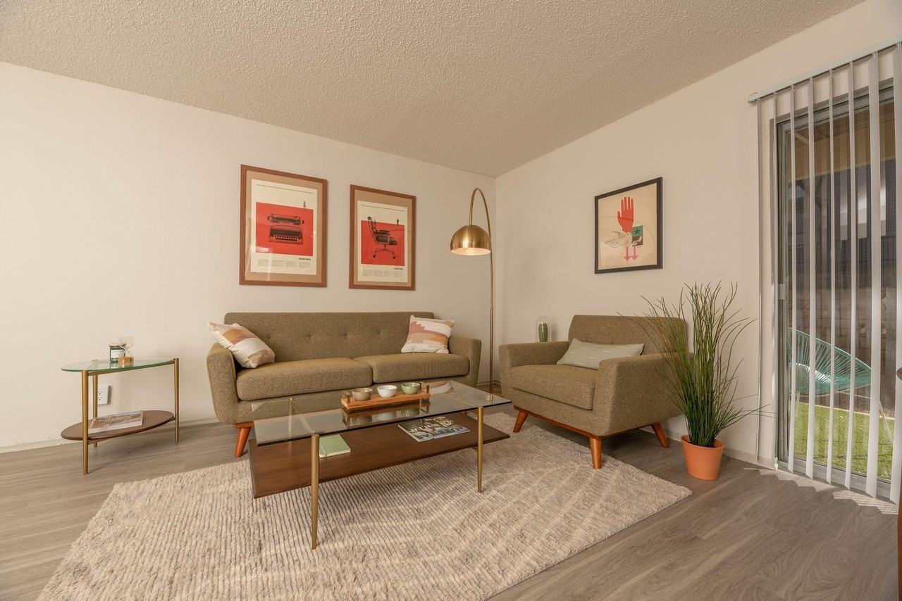 Grace Woods - Photo 5 of 35