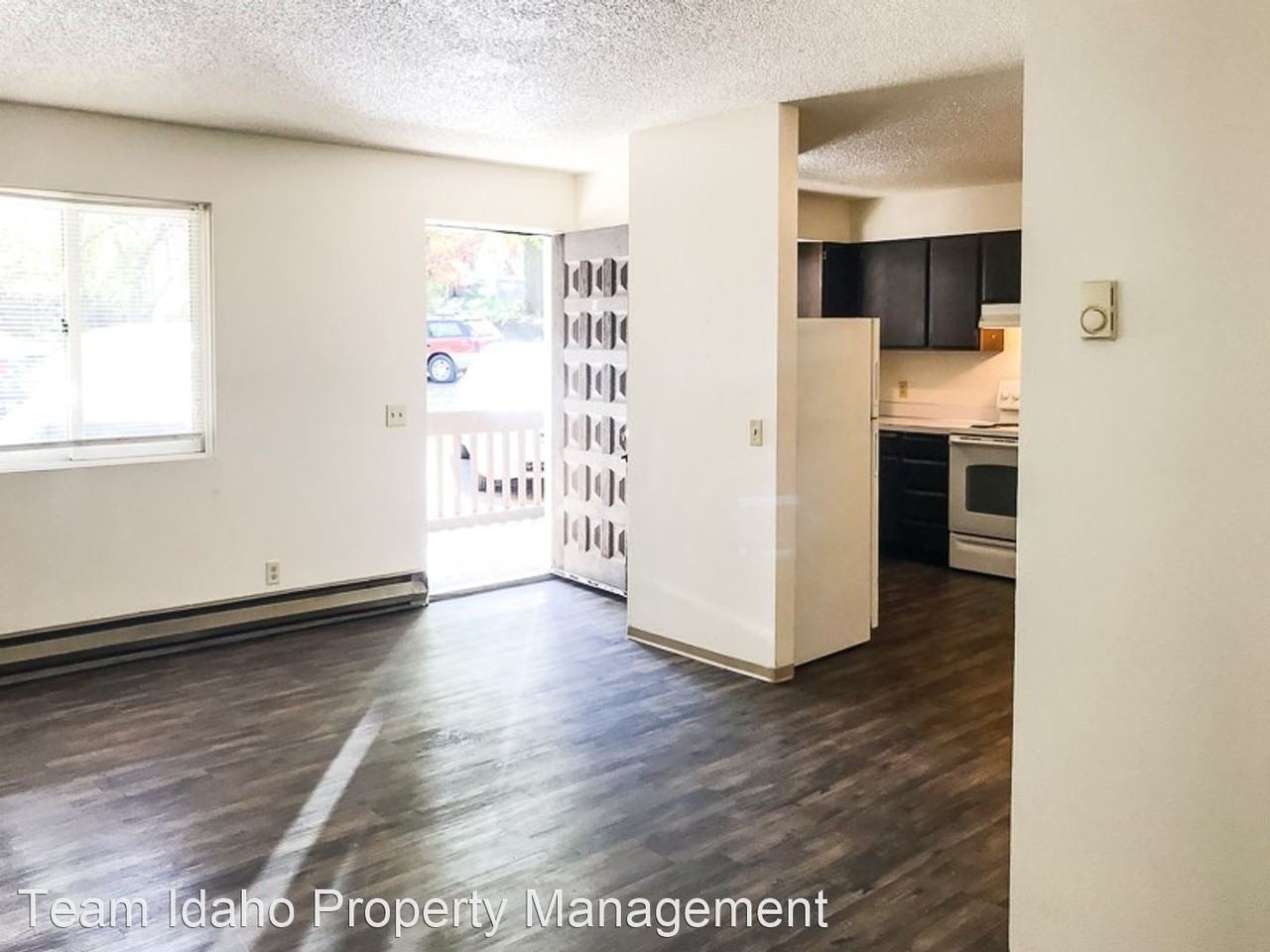 415 College Street - Photo 2 of 22