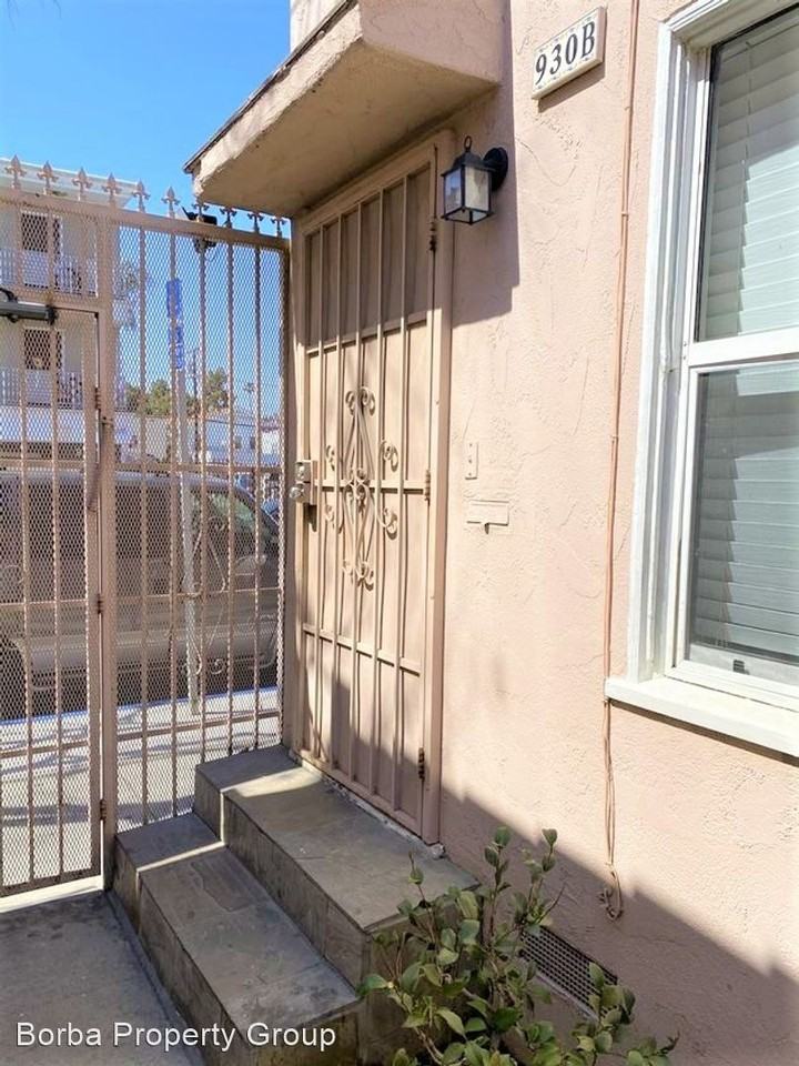 930 Daisy Ave - Photo 2 of 17