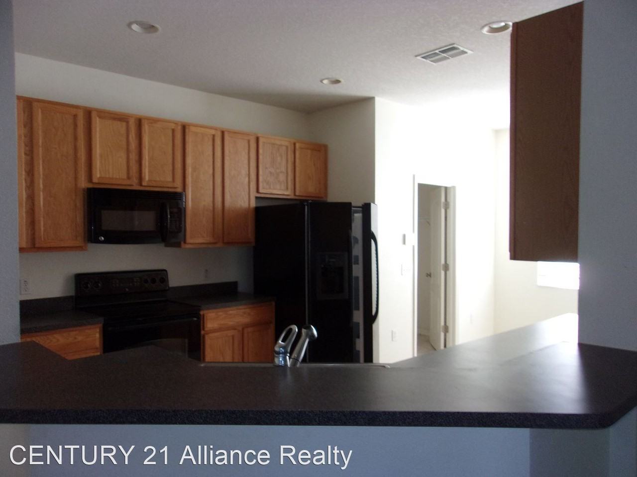 8761 Fetterbush Ct - Photo 3 of 28