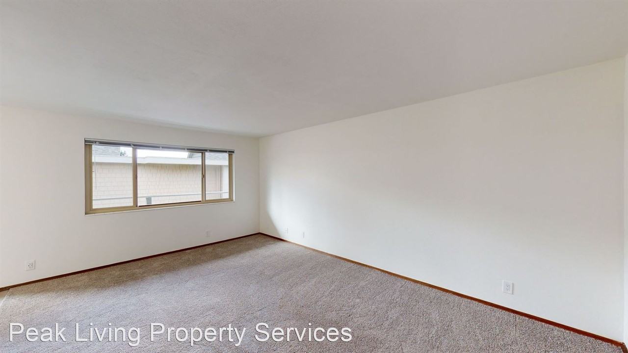 Lewison Place Apartments - Photo 2 of 14